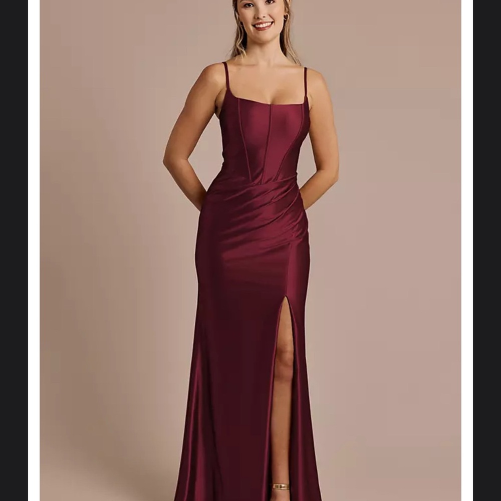 Elegant Burgundy Evening Gown